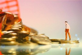 创业板新股奥尼电子小幅低开破发后跳水