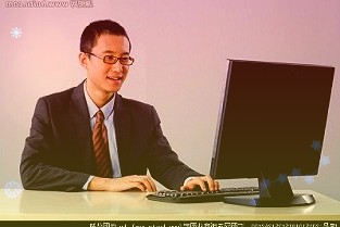奥翔药业工作人员表示不太清楚奥翔药业分别斩获两个涨停